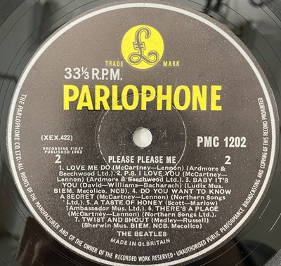 Lot 437 - THE BEATLES - PLEASE PLEASE ME LP (UK MONO 5TH PRESS - PARLOPHONE - PMC 1202)