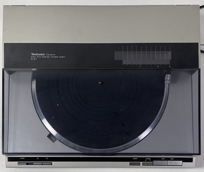 Lot 30 - TECHNICS QUARTZ SL-QL1 TURNTABLE.