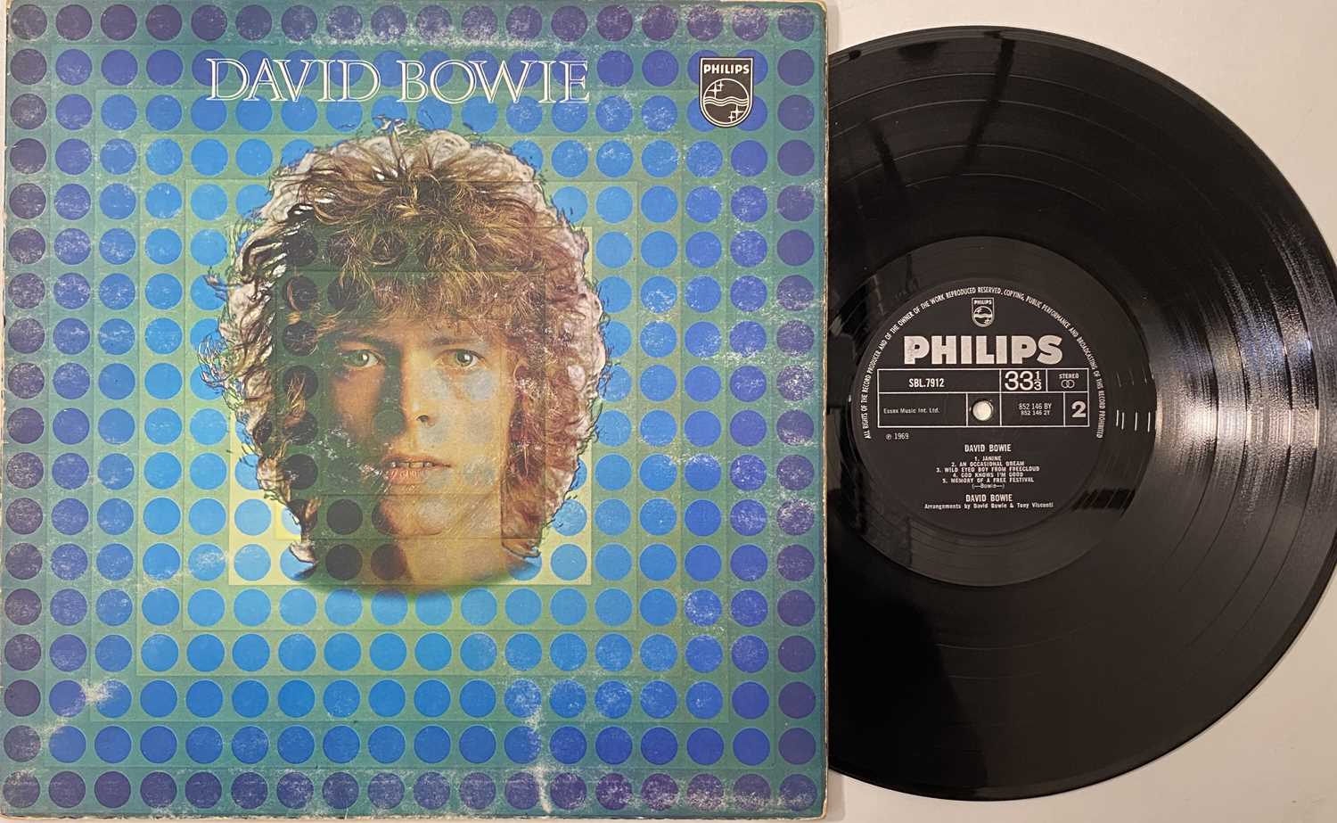 Lot 105 - DAVID BOWIE - DAVID BOWIE (PHILIPS) LP