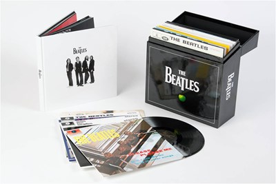 Lot 481 - THE BEATLES - THE BEATLES LP BOX SET (14 ALBUM 'ORIGINAL STUDIO RECORDINGS' - 5099963380910)