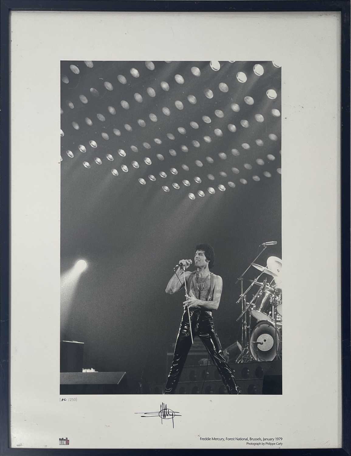 Lot 276 - QUEEN / FREDDIE MERCURY - LIMITED EDITION PHOTOGRAPHER SIGNED PRINT.