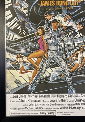 Lot 144 - JAMES BOND - MOONRAKER (1979) - ORIGINAL SPANISH FILM POSTER.