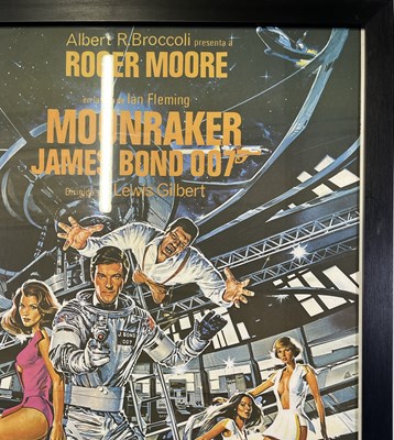 Lot 144 - JAMES BOND - MOONRAKER (1979) - ORIGINAL SPANISH FILM POSTER.