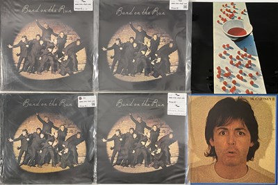 Lot 15 - THE BEATLES COMPILATIONS/ SOLO RELEASES - LP COLLECTION