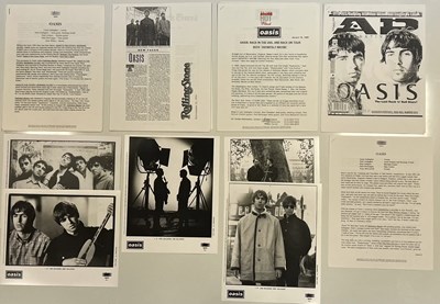 Lot 335 - OASIS WHAT'S THE STORY US PRESS KIT