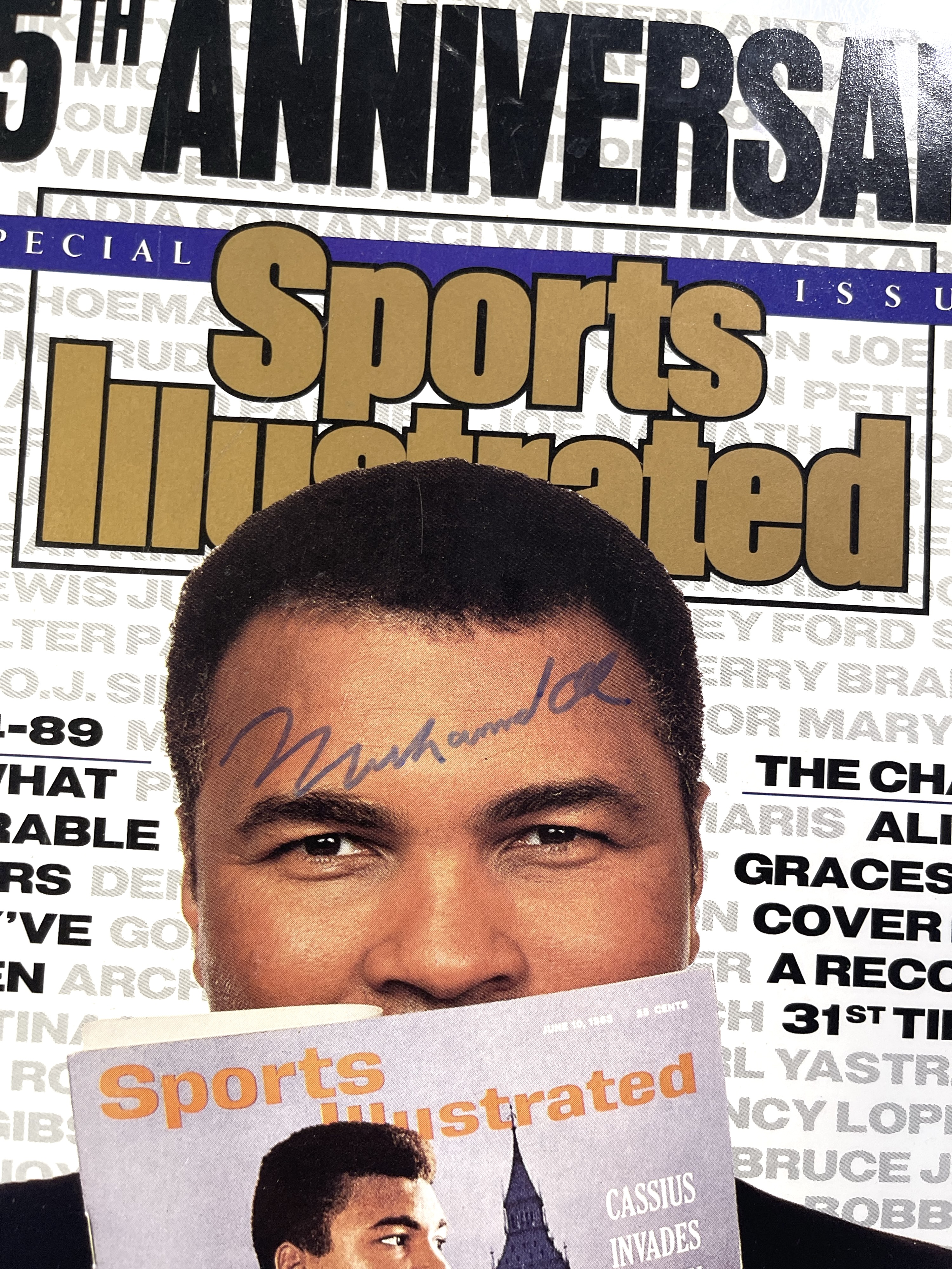 Lot 307 - MUHAMMED ALI SIGNED 35TH ANNIVERSARY ISSUE