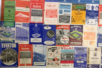 Lot 350 - FOOTBALL MEMORABILIA - MANCHESTER UNITED - 100+ C 1960S AWAY PROGRAMMES.