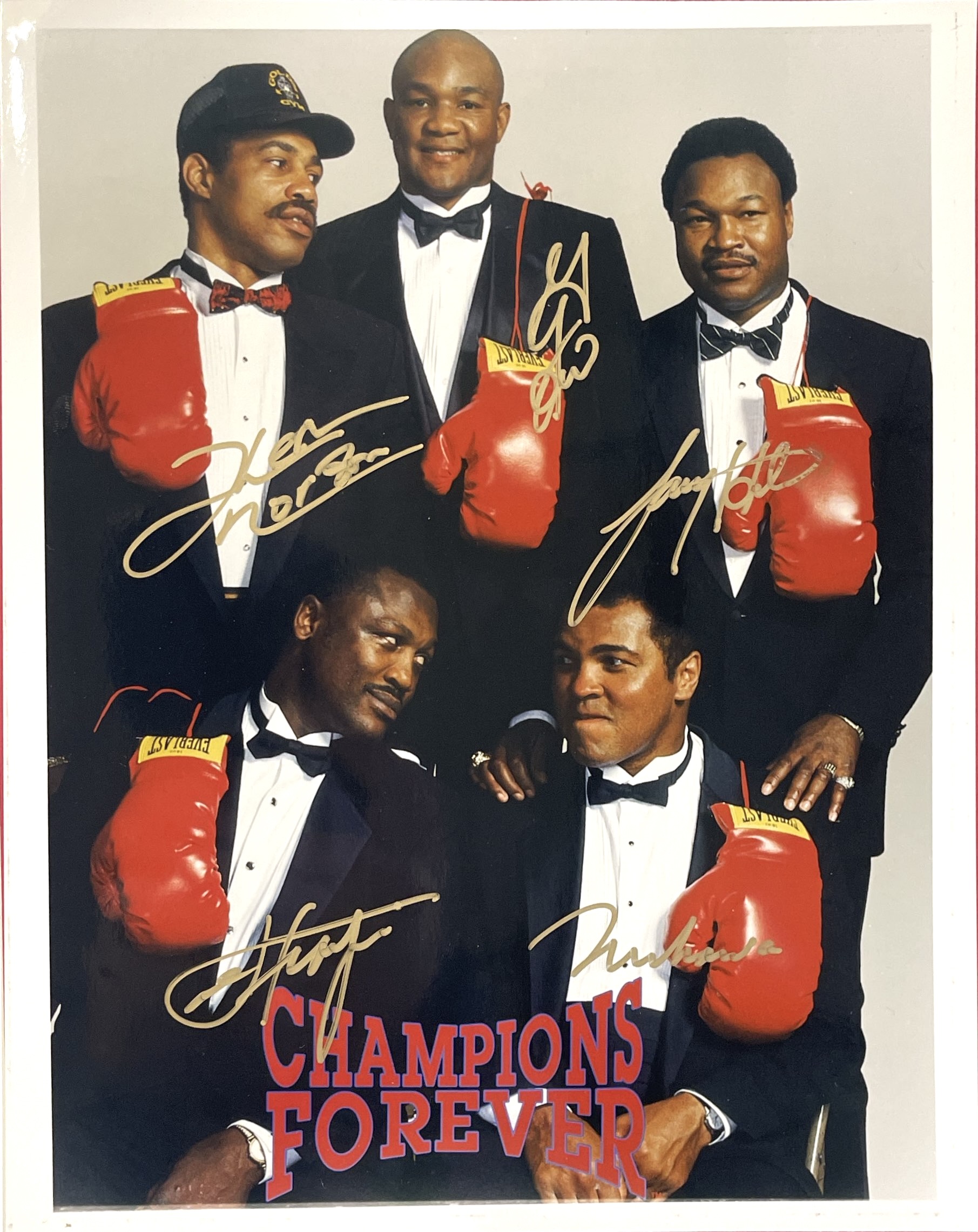 Lot 308 - BOXING LEGENDS - SIGNED PHOTOGRAPHS