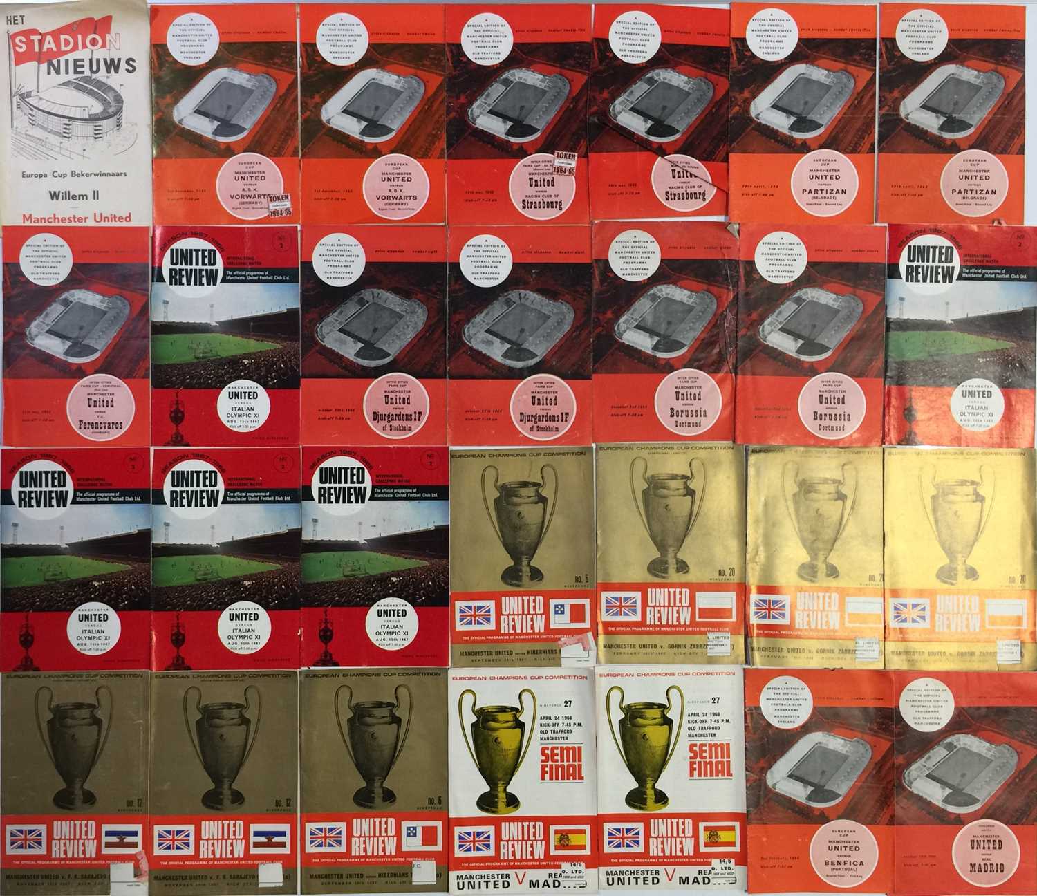 Lot 351 - FOOTBALL MEMORABILIA - MANCHESTER UNITED - EUROPEAN PROGRAMMES C 1960S.