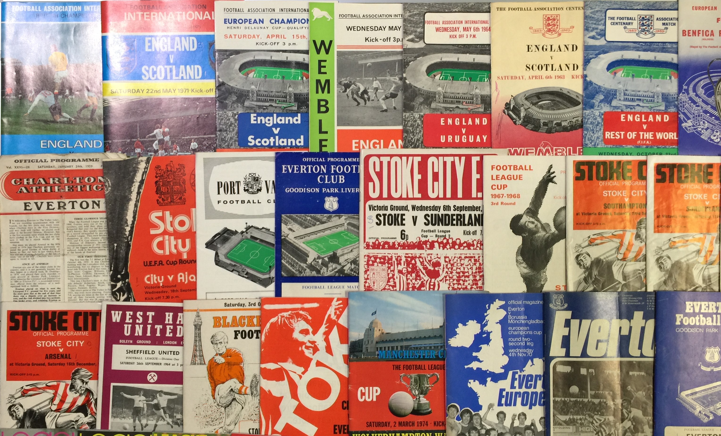 Lot 355 - FOOTBALL MEMORABILIA - PROGRAMMES INC