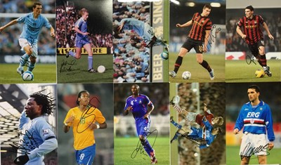 Lot 363 - FOOTBALL MEMORABILIA - MANCHESTER CITY SIGNED PHOTOS INC LEGENDS.