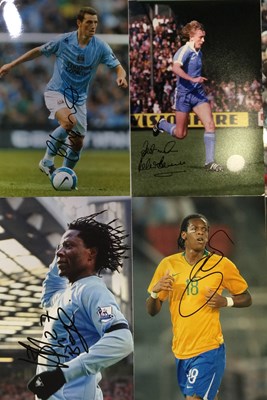 Lot 363 - FOOTBALL MEMORABILIA - MANCHESTER CITY SIGNED PHOTOS INC LEGENDS.