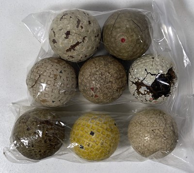 Lot 249 - GOLFING MEMORABILIA - COLLECTABLE 20TH C GOLF BALLS.