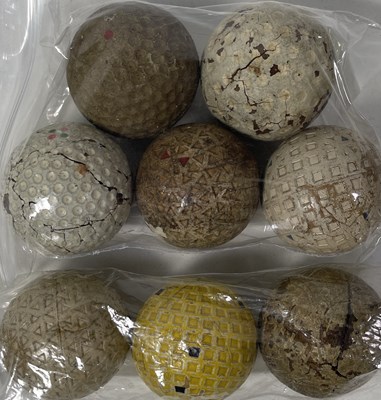 Lot 249 - GOLFING MEMORABILIA - COLLECTABLE 20TH C GOLF BALLS.