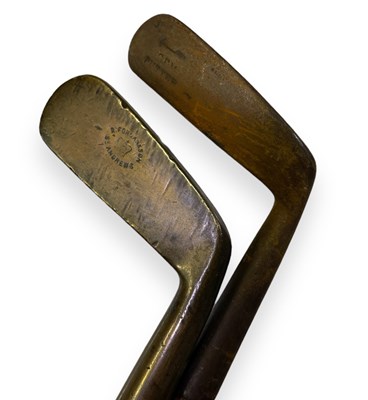 Lot 271 - GOLF CLUBS.