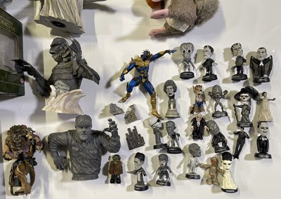 Lot 13 - TOYS AND COLLECTABLE FIGURINES INC ALIEN.