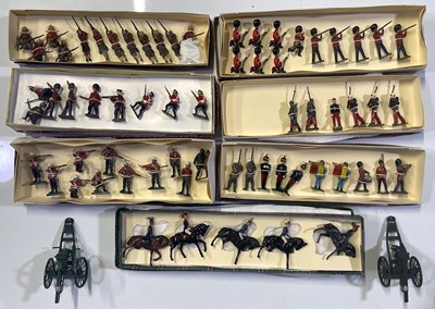 Lot 22 - TOY SOLDIERS.