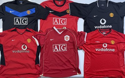 Lot 378 - MANCHESTER UNITED - FOOTBALL KITS C 1990S/00S.