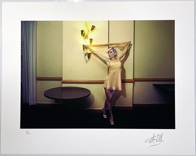 Lot 109 - DEBBIE HARRY / BLONDIE - MARTYN GODDARD SIGNED LIMITED EDITION PRINT.