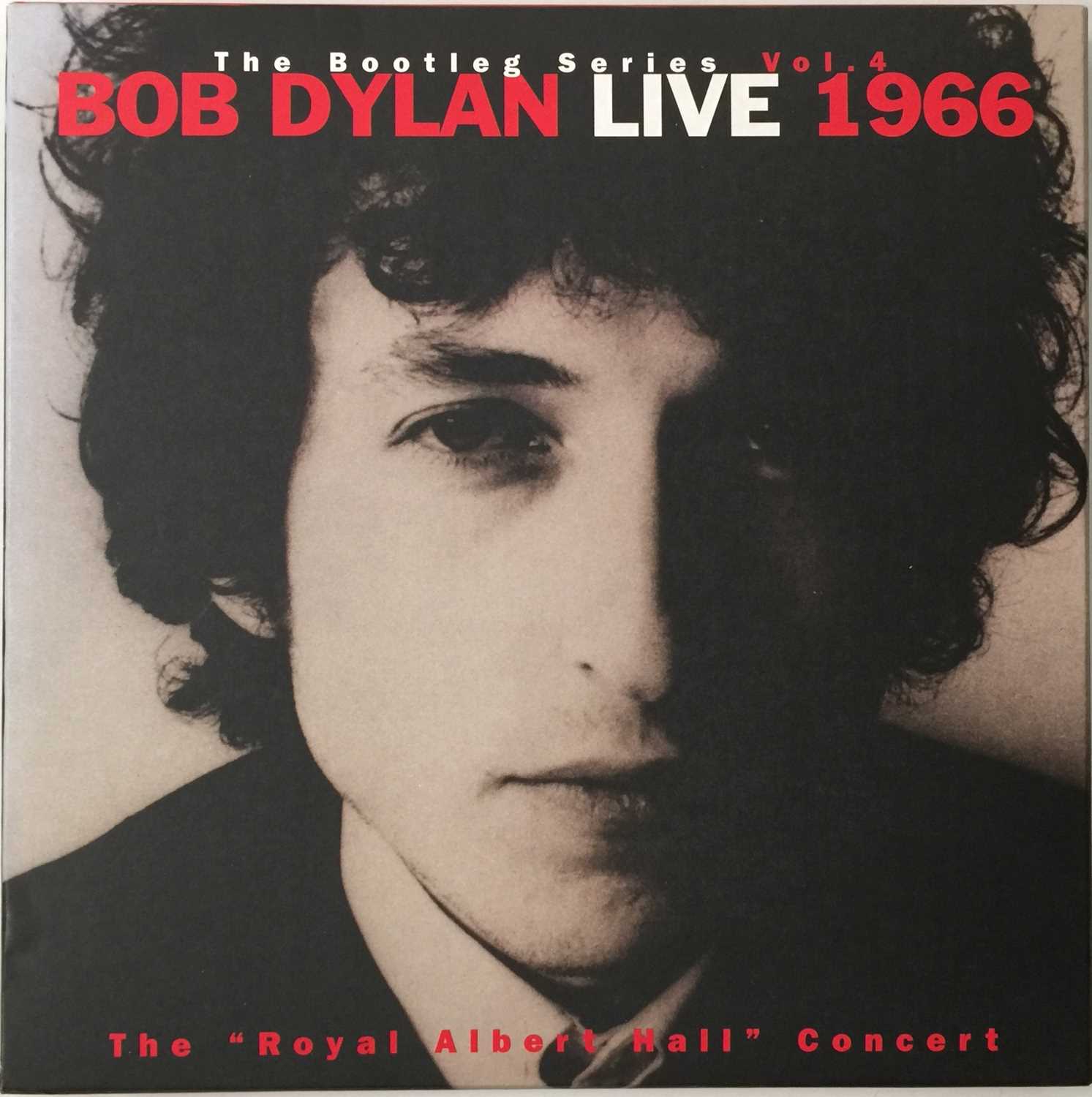 Lot 607 - BOB DYLAN - LIVE 1966 LP BOX SET (BOOTLEG SERIES VOL.4 - CK2-65759-1)