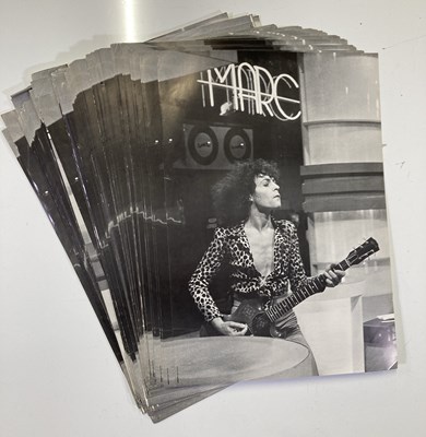 Lot 2200384 - T.REX /. MARC BOLAN - 250+ COPIES OF A POSTER.