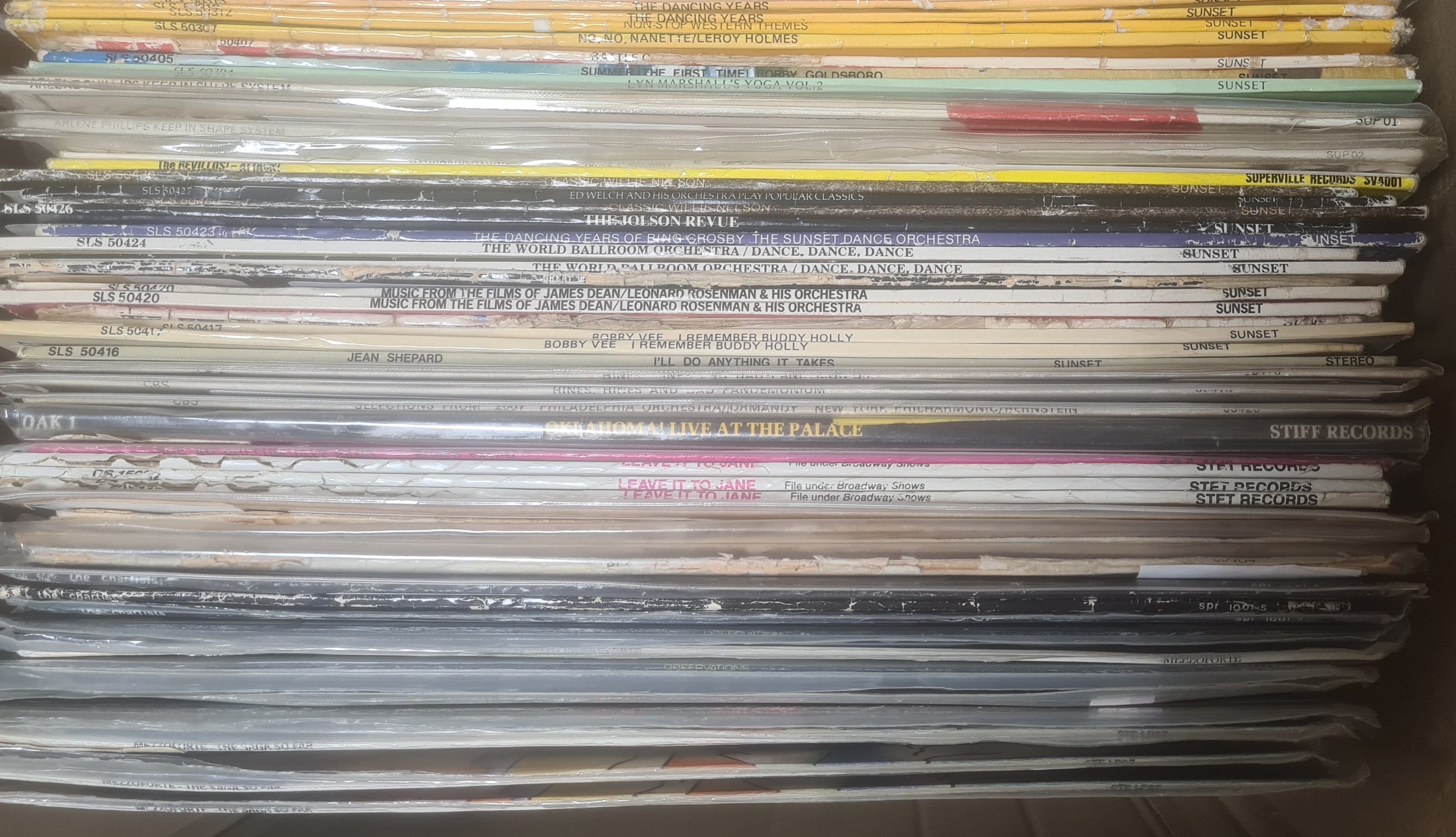 Lot 186 - LP COLLECTION - LABELS