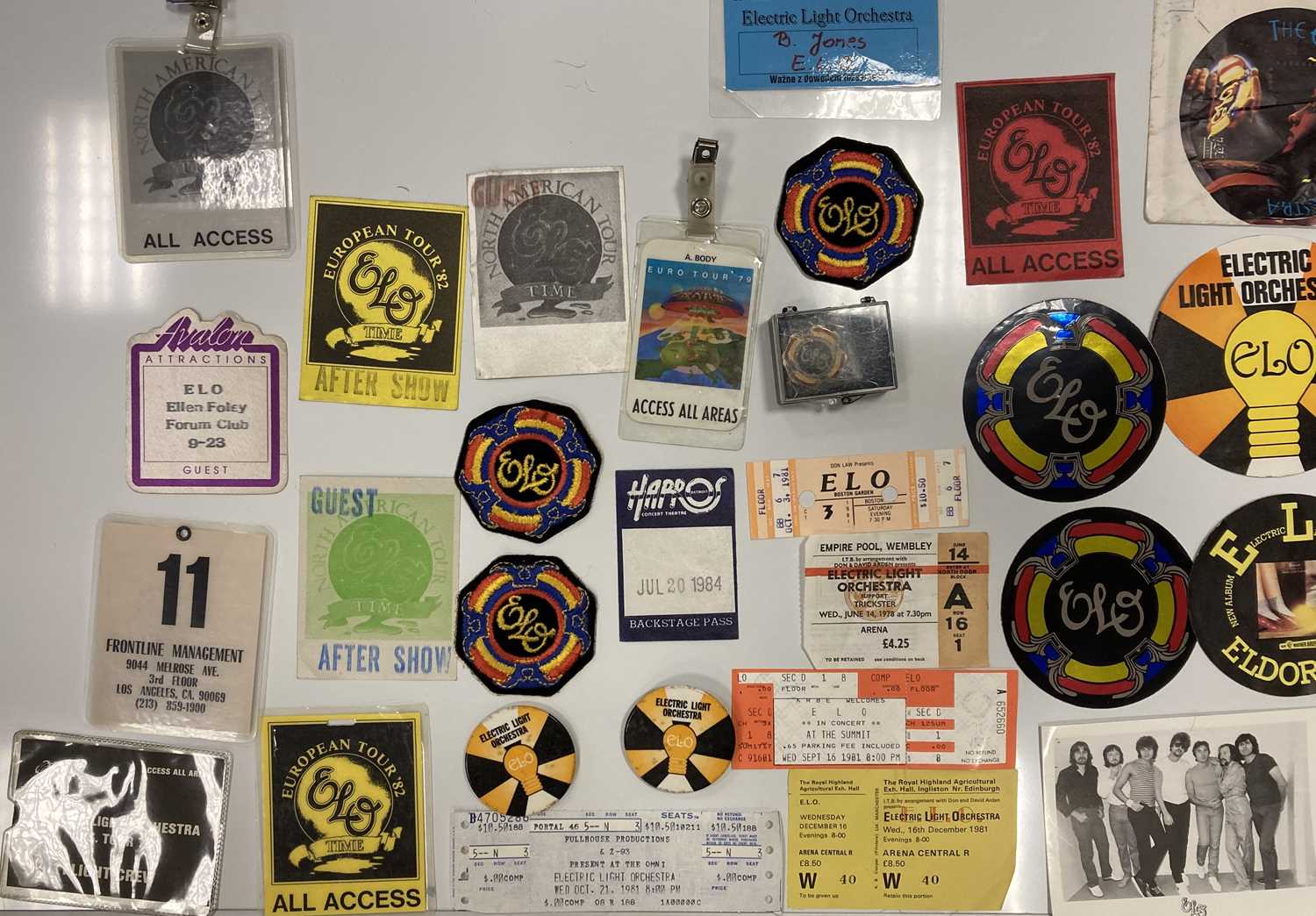 Lot 367 ELECTRIC LIGHT ORCHESTRA CONCERT MEMORABILIA