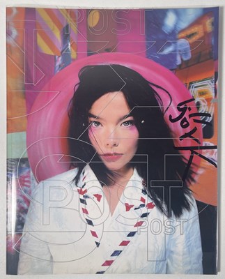 Lot 229 - BJORK - SIGNED 'POST' PROGRAMME BOOK.