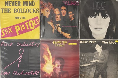 Lot 687 - PUNK / WAVE - LP PACK