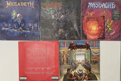 Lot 710 - METAL - LP RARITIES PACK