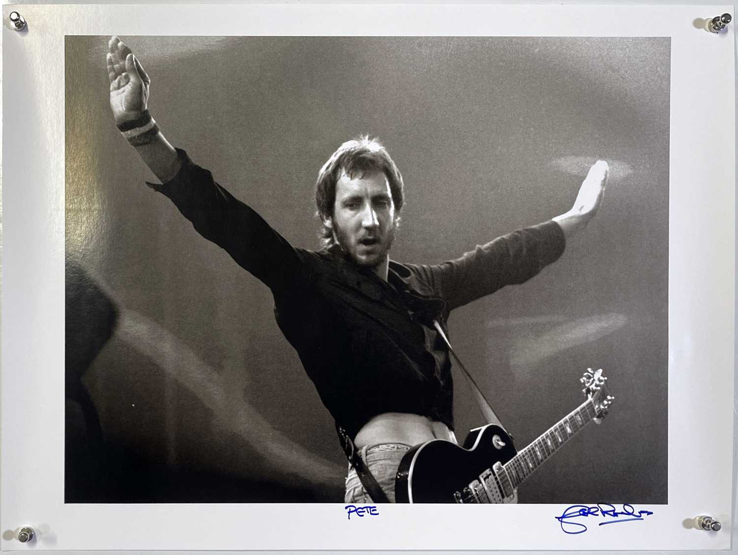 Lot 2200155 - PETE TOWNSHEND / THE WHO- JOHN ROWLANDS