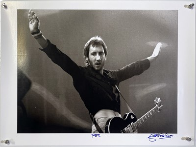 Lot 2200155 - PETE TOWNSHEND / THE WHO- JOHN ROWLANDS SIGNED PRINT.