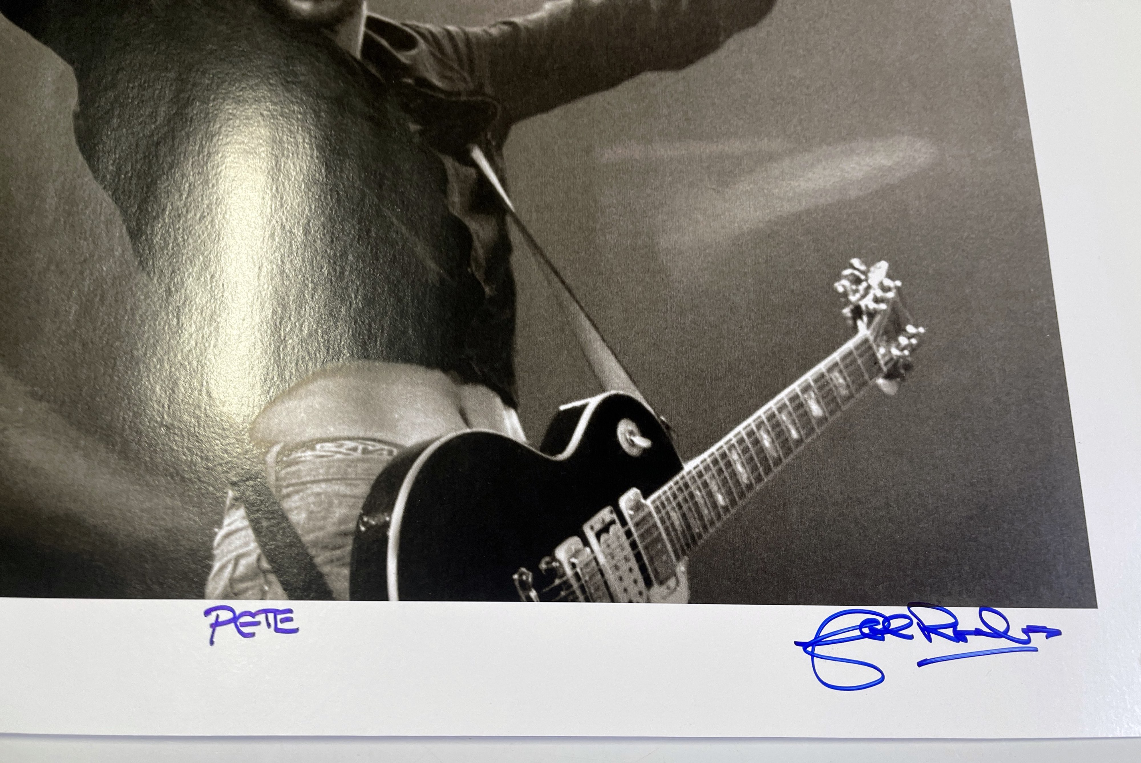 Lot 2200155 - PETE TOWNSHEND / THE WHO- JOHN ROWLANDS