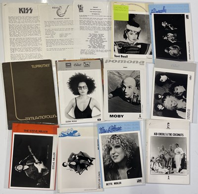 Lot 55 - US ARTISTS - PRESS PACKS TO INC CSN&Y, BRUCE SPRINGSTEEN, KISS.