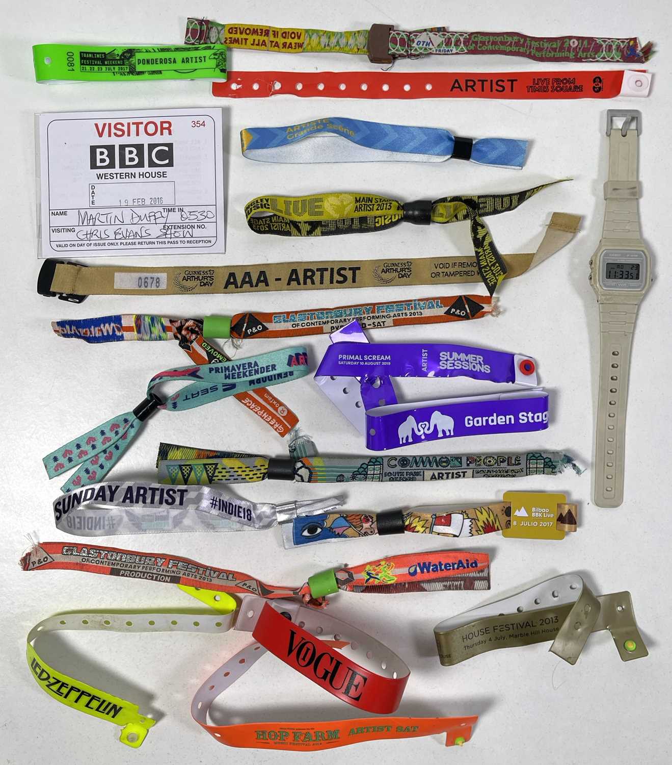 Lot 53 - PRIMAL SCREAM - FESTIVAL / EVENT WRISTBANDS INC GLASTONBURY ARTIST PASSES.