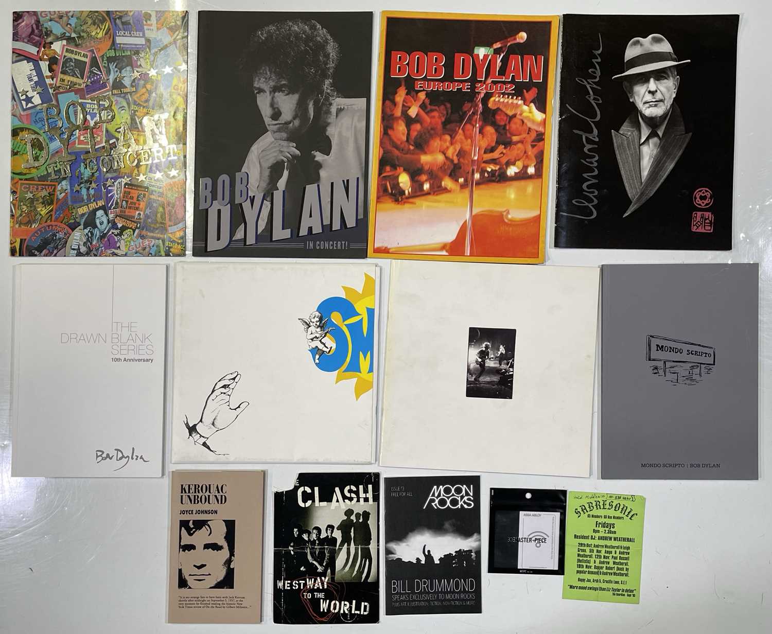 Lot 69 - BOOKLET / PROGRAMMES / CATALOGUES ETC.