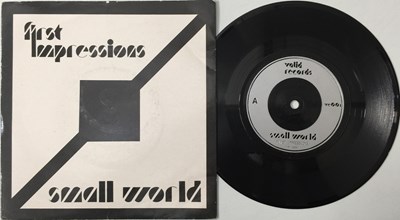 Lot 80 - SMALL WORLD - FIRST IMPRESSIONS 7" (UK MOD - VALID RECORDS - VC001)