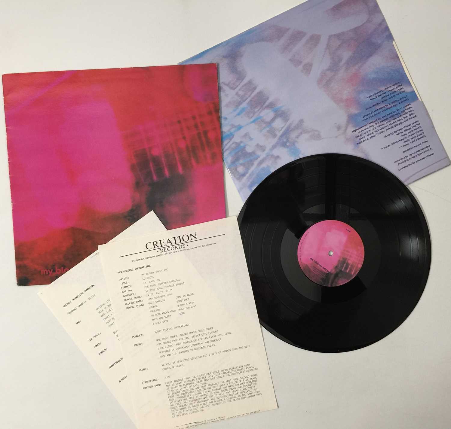 Lot 90 - MY BLOODY VALENTINE - LOVELESS LP (UK