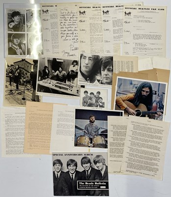 Lot 171 - THE BEATLES UK & US FAN CLUB ITEMS.