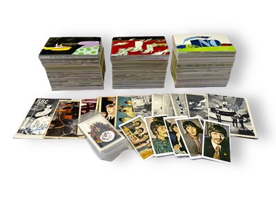 Lot 192 - THE BEATLES - YELLOW SUBMARINE COLLECTORS CARDS (ANGLO, PRIMROSE, COMIC IMAGES).