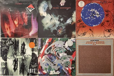 Lot 129 - INDIE / ALT / WAVE - LP COLLECTION