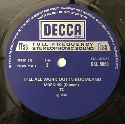 Lot 138 - T2 - IT'LL ALL WORK OUT IN BOOMLAND LP (UK STEREO - DECCA - SKL 5050)