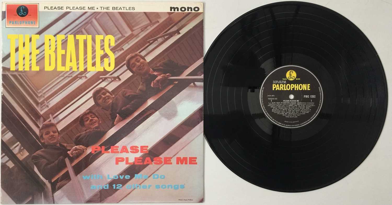 Lot 76 - THE BEATLES - PLEASE PLEASE ME LP (PMC 1202 - MONO 5TH PRESSING)