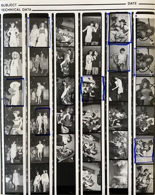 Lot 105 - LARGE PUNK AND NEW WAVE PHOTO ARCHIVE
