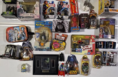 Lot 89 - TOYS & FIGURINES (STAR WARS, DOCTOR WHO, MARVEL).