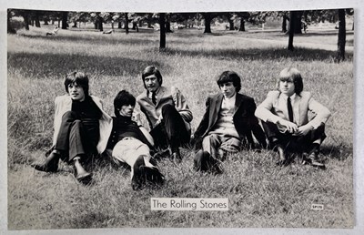 Lot 372 - THE ROLLING STONES - OFFICIAL FAN CLUB LETTER WITH SECRETARIAL SIGNATURES.