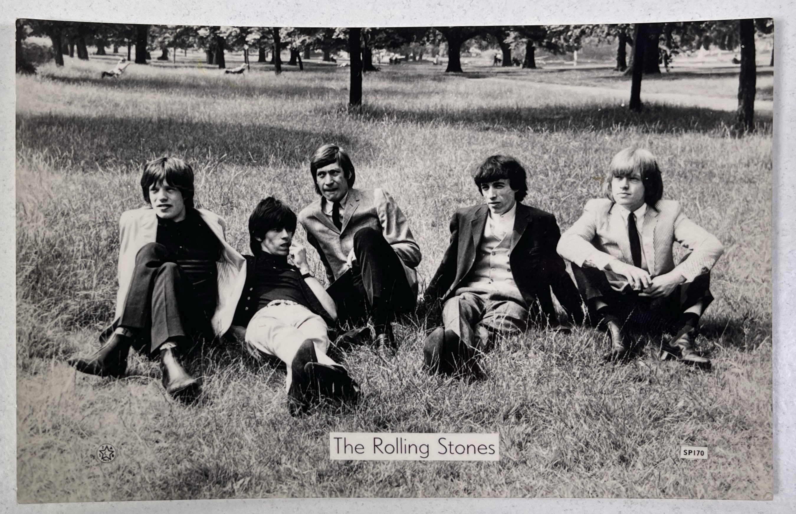 Lot 372 THE ROLLING STONES OFFICIAL FAN CLUB