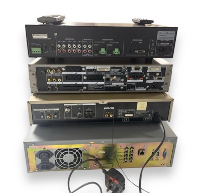 Lot 8 - HI-FI AND EQUIPMENT TO INCLUDE SONY ST-D777ES.