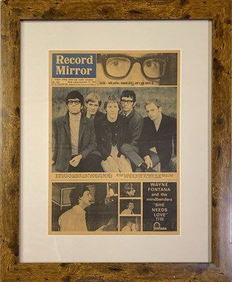 Lot 261 - AUTOGRAPHS INC MANFRED MANN / PETE BEST.