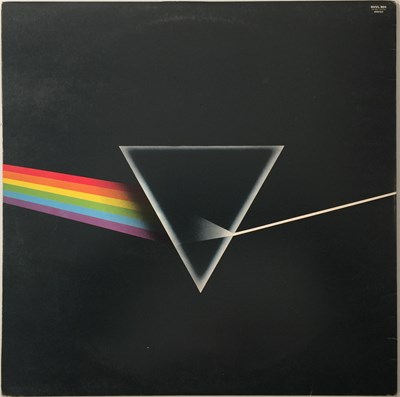 Lot 4 - PINK FLOYD - THE DARK SIDE OF THE MOON LP (UK COMPLETE SOLID TRIANGLE - SHVL 804)